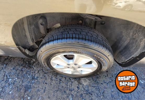 Camionetas - Renault Oroch 2016 GNC  - En Venta