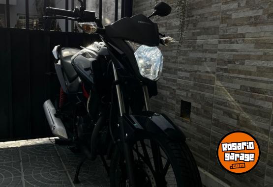Motos - Honda Twister 125 2024 Nafta 7000Km - En Venta