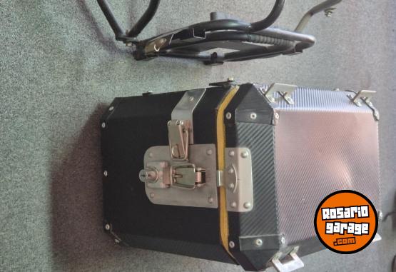 Accesorios para Motos - Soportes y baules zontes - En Venta