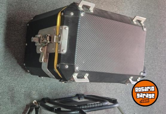 Accesorios para Motos - Soportes y baules zontes - En Venta