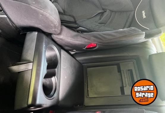 Autos - Volkswagen Vento 2011 Nafta 150000Km - En Venta