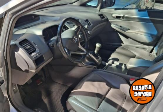 Autos - Honda Civic 2008 Nafta 98000Km - En Venta