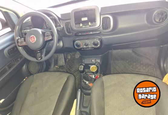 Autos - Fiat MOBI 1.0 LIVE ON 2018 Nafta 117000Km - En Venta