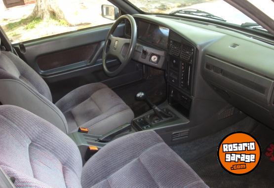 Autos - Peugeot 505 SR 1994 Nafta 149000Km - En Venta