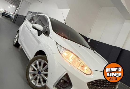 Autos - Ford FIESTA SE 1.6 MT NAFTA/GN 2018 GNC 78500Km - En Venta
