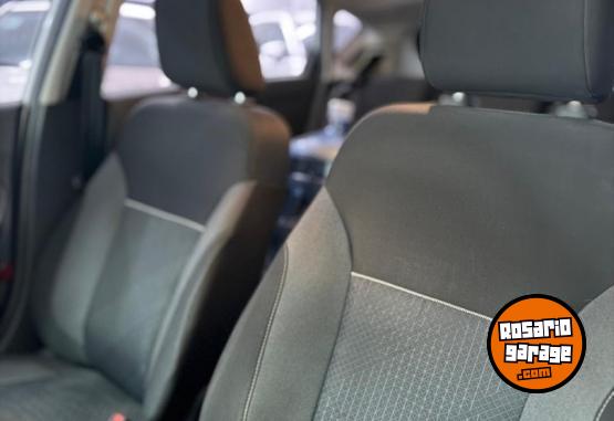 Autos - Ford FIESTA SE 1.6 MT NAFTA/GN 2018 GNC 78500Km - En Venta