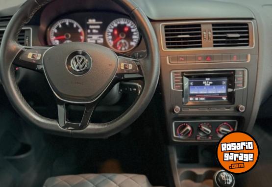 Autos - Volkswagen SURAN HIGHLINE 1.6 MT MSI 2017 Nafta 112000Km - En Venta