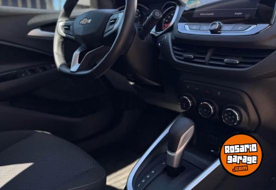 Autos - Chevrolet onix 2023 Nafta 30000Km - En Venta