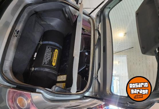 Autos - Volkswagen Suran 2008 GNC 178000Km - En Venta