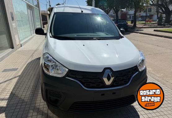 Utilitarios - Renault KANGOO EXPRESS 2A 2025 Nafta 0Km - En Venta