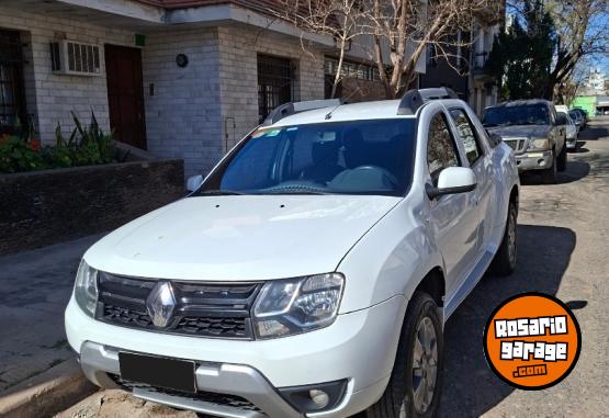 Camionetas - Renault Duster Oroch 2017 GNC 260000Km - En Venta