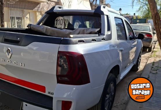Camionetas - Renault Duster Oroch 2017 GNC 260000Km - En Venta
