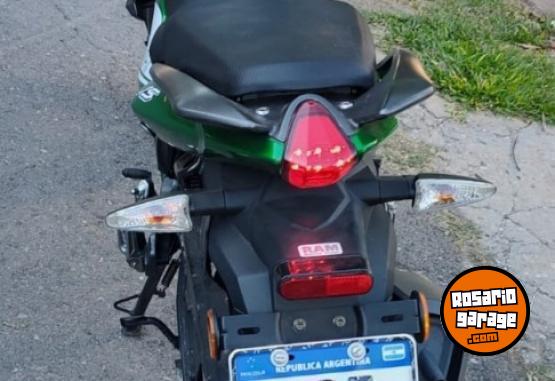 Motos - Benelli TNT 15 2018 Nafta 14000Km - En Venta