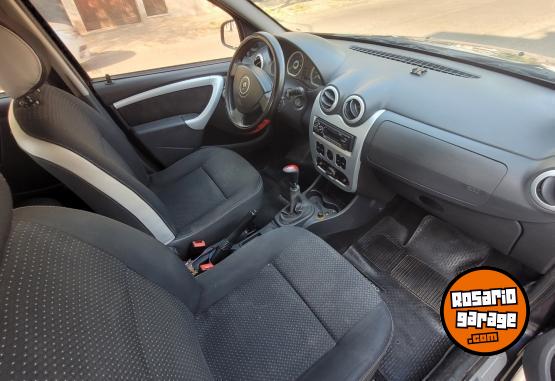 Autos - Renault Sandero 2011 Nafta 120000Km - En Venta