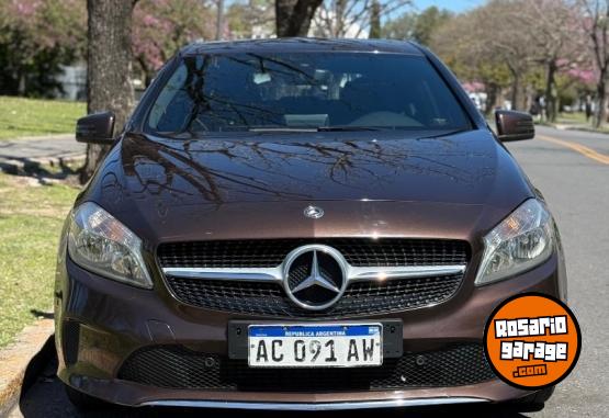 Autos - Mercedes Benz A200 2018 Nafta 62000Km - En Venta