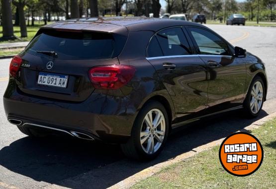 Autos - Mercedes Benz A200 2018 Nafta 62000Km - En Venta