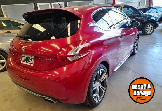 Autos - Peugeot 208 gti 2014 Nafta 95000Km - En Venta