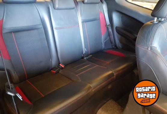 Autos - Peugeot 208 gti 2014 Nafta 95000Km - En Venta