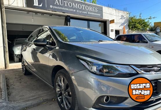 Autos - Chevrolet Cruze LTZ 2017 Nafta 140000Km - En Venta
