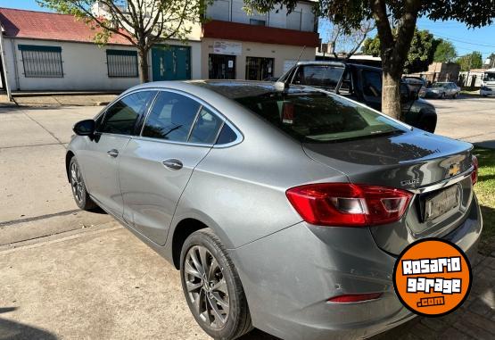 Autos - Chevrolet Cruze LTZ 2017 Nafta 140000Km - En Venta