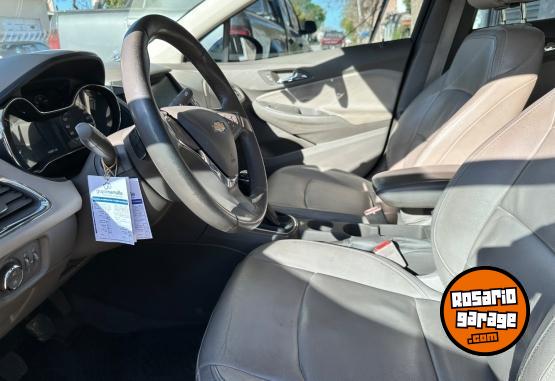 Autos - Chevrolet Cruze LTZ 2017 Nafta 140000Km - En Venta
