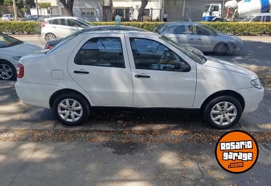 Autos - Fiat SIENA 2011 GNC  - En Venta