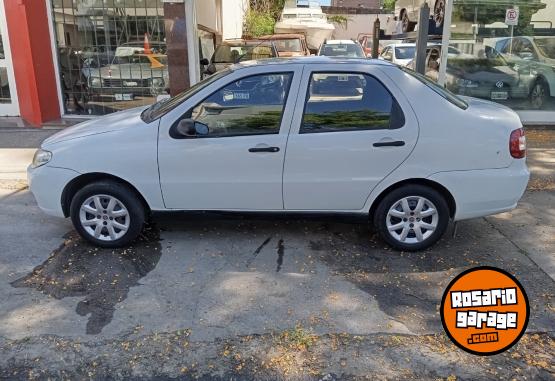 Autos - Fiat SIENA 2011 GNC  - En Venta