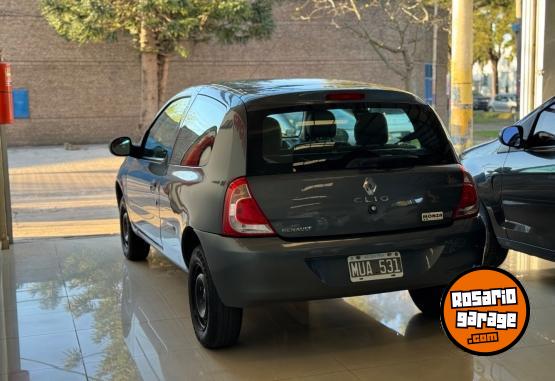 Autos - Renault Clio mio expression 2013 Nafta 136000Km - En Venta