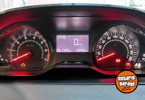 Autos - Peugeot 208 ALLURE 2019 Nafta 52000Km - En Venta