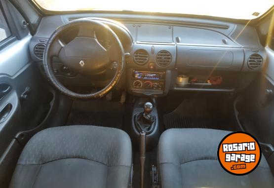 Utilitarios - Renault Kangoo 2017 GNC 205000Km - En Venta