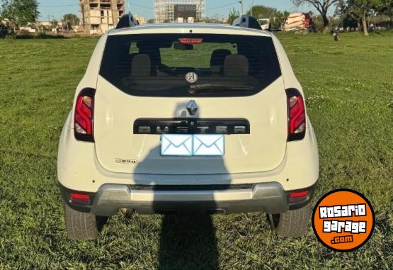 Autos - Renault Duster 2017 Nafta 80000Km - En Venta