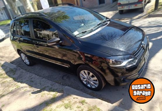 Autos - Volkswagen Suran 2011 Nafta 182000Km - En Venta