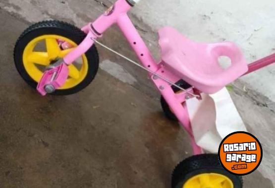 Artculos para beb - Lquido triciclo sin uso - En Venta