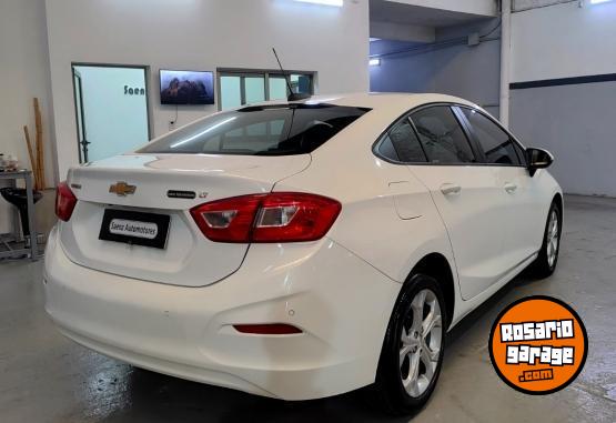 Autos - Chevrolet CRUZE LT MT 2020 Nafta 98000Km - En Venta