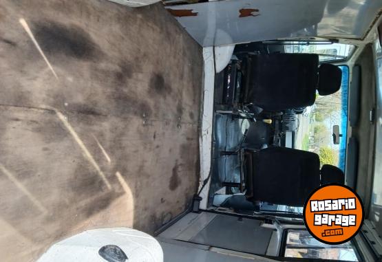 Utilitarios - Renault Trafic 1.9 1999 Diesel 111111Km - En Venta