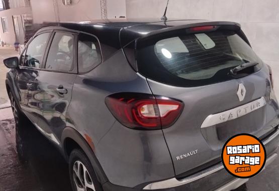 Camionetas - Renault Captur Intens 2.0 2017 Nafta 90000Km - En Venta