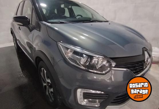 Camionetas - Renault Captur Intens 2.0 2017 Nafta 90000Km - En Venta
