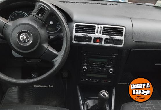 Autos - Volkswagen Bora 1.8 T 2011 Nafta 128000Km - En Venta