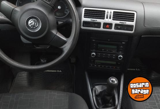 Autos - Volkswagen Bora 1.8 T 2011 Nafta 128000Km - En Venta