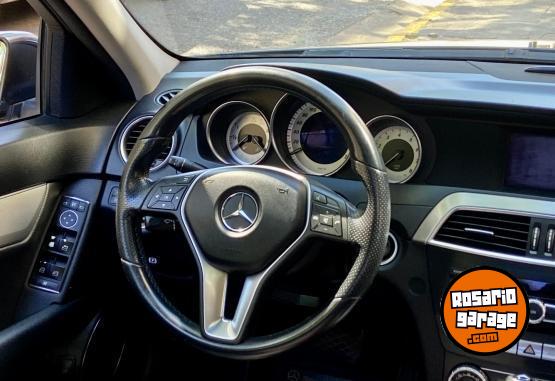 Autos - Mercedes Benz C250 2012 Nafta 209900Km - En Venta
