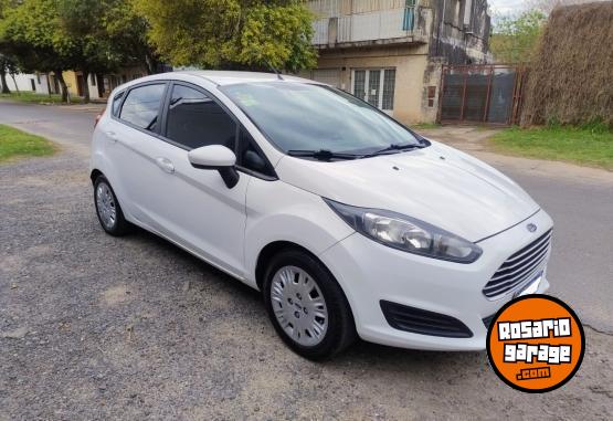 Autos - Ford Fiesta S 2016 GNC 130000Km - En Venta