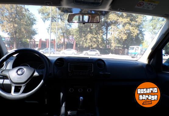 Camionetas - Volkswagen Amarok  trendline 4x2 2015 Diesel 180000Km - En Venta