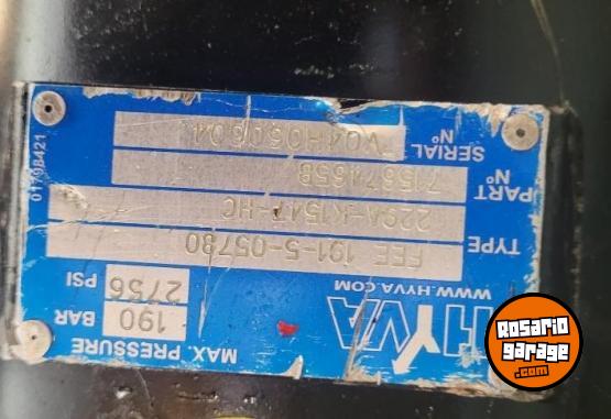 Otros - Cilindro hidraulico  para batea telescopico  5 tramos - En Venta