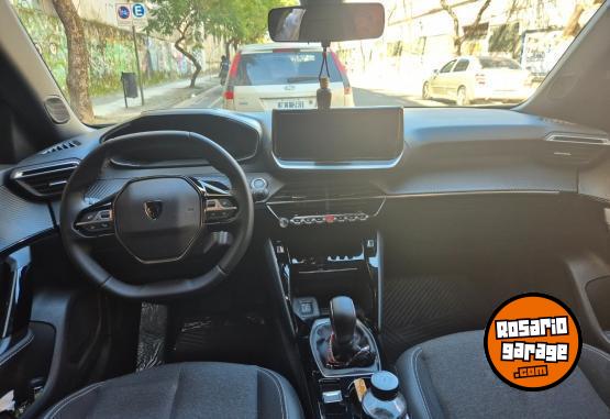 Autos - Peugeot 2008 Allure 2025 Nafta 11500Km - En Venta