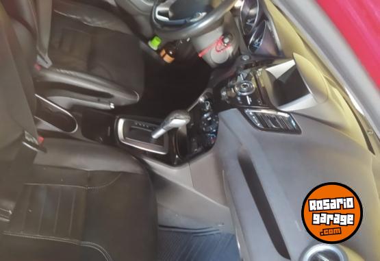 Autos - Ford Kinetic 2014 Nafta 110000Km - En Venta