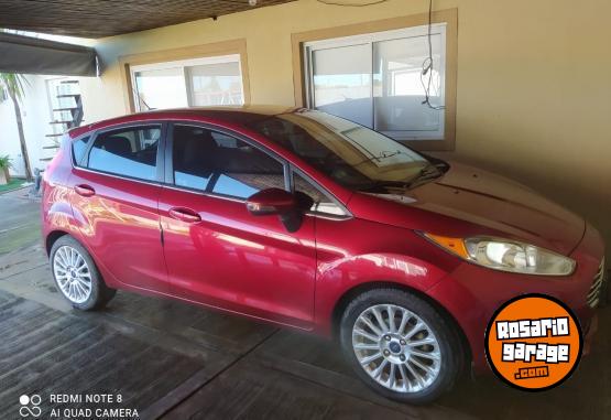 Autos - Ford Kinetic 2014 Nafta 110000Km - En Venta