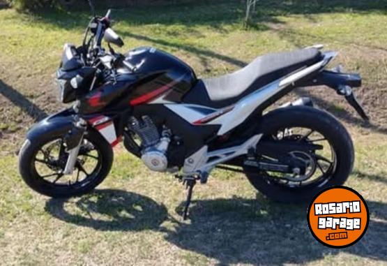 Motos - Honda CB 250 TWITER 2018 Nafta 14000Km - En Venta