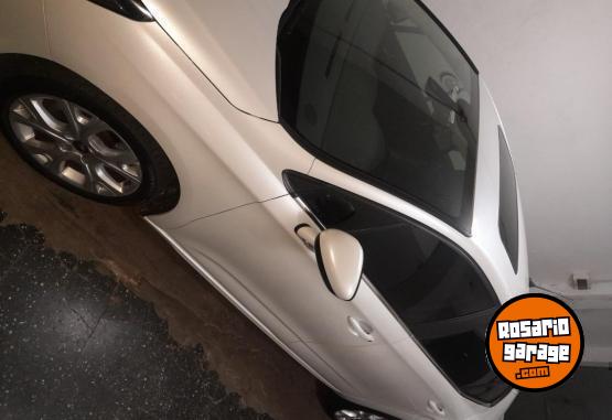 Autos - Citroen C4 lounge feel pack hdi 2018 Diesel 130000Km - En Venta