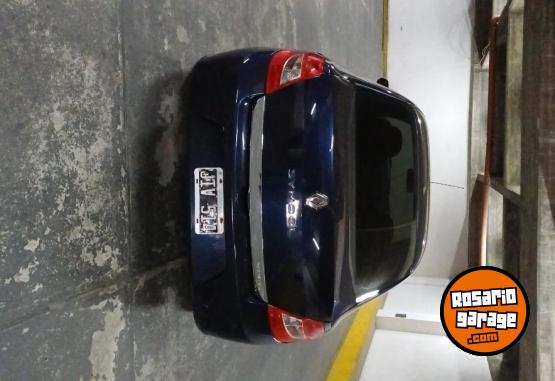 Autos - Renault Symbol 2011 Nafta 134500Km - En Venta