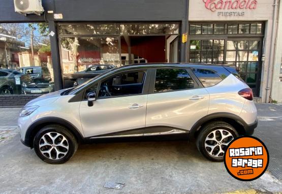 Autos - Renault Captur intense 2020 Nafta 63000Km - En Venta